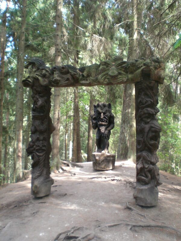 Wicca And Magic Are Witches Real Learning Witchcraft Learning 